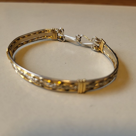 Two Tone Wire Bangle Bracelet Gold Filled and Silver Filled Artisan Made - Picture 4 of 9